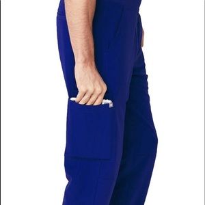 MEDIUM MENS FIGS SCRUB AXIM PANTS